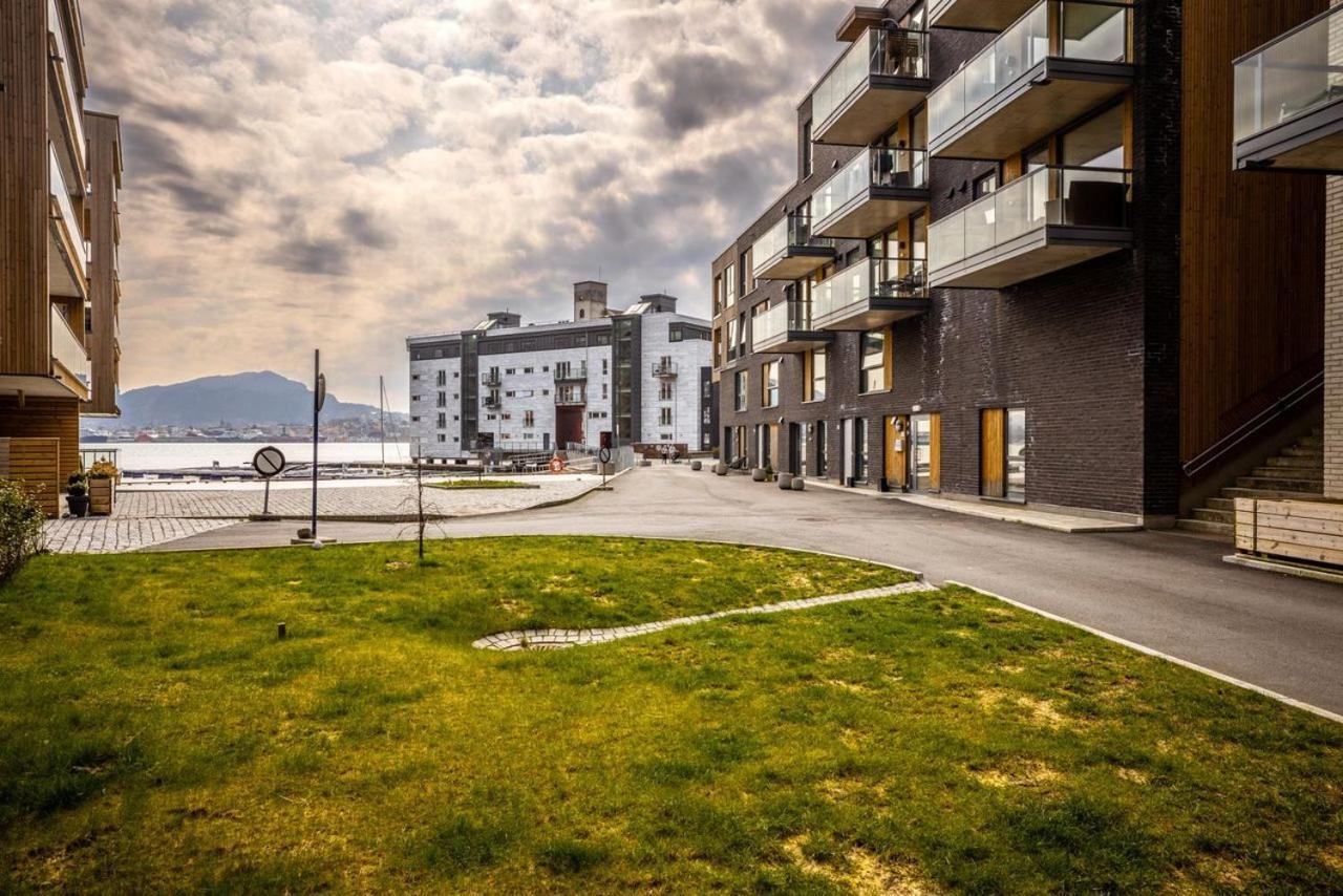 New Penthouse Apartment With Sea View In Bergen Centrum Bagian luar foto